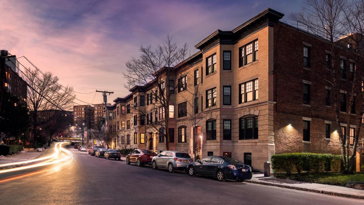 A Stylish Stay With A King Bed And Heated Floors #27 Brookline Exteriör bild
